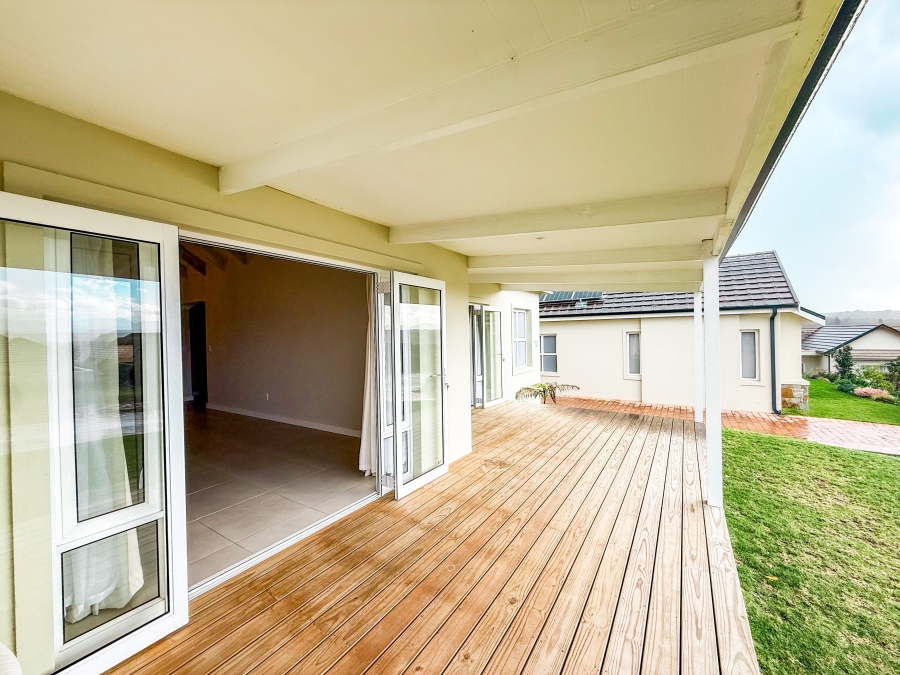 2 Bedroom Property for Sale in Baron View Western Cape